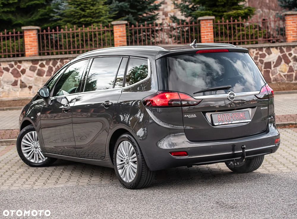 Opel Zafira - 9