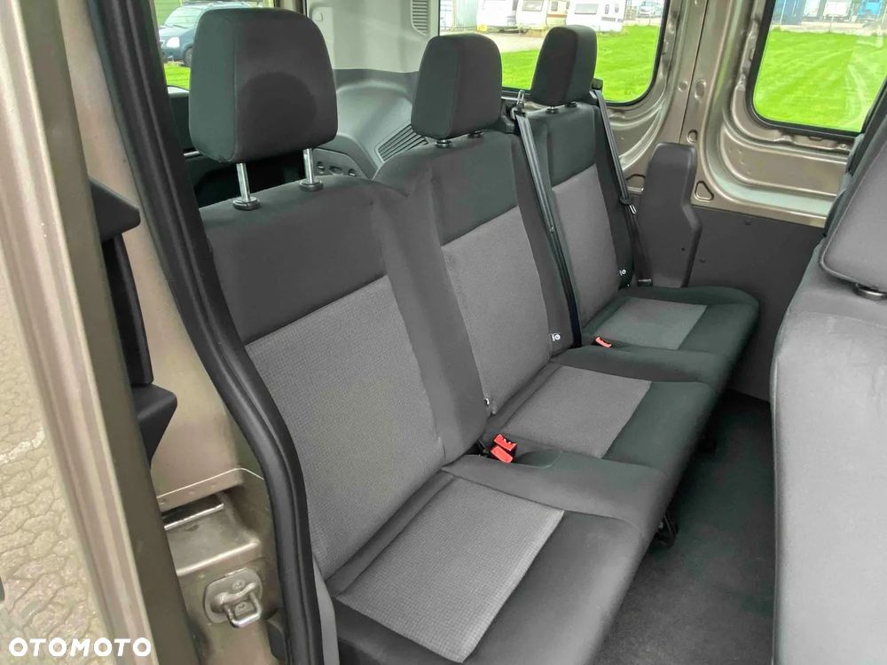 Ford Transit - 26