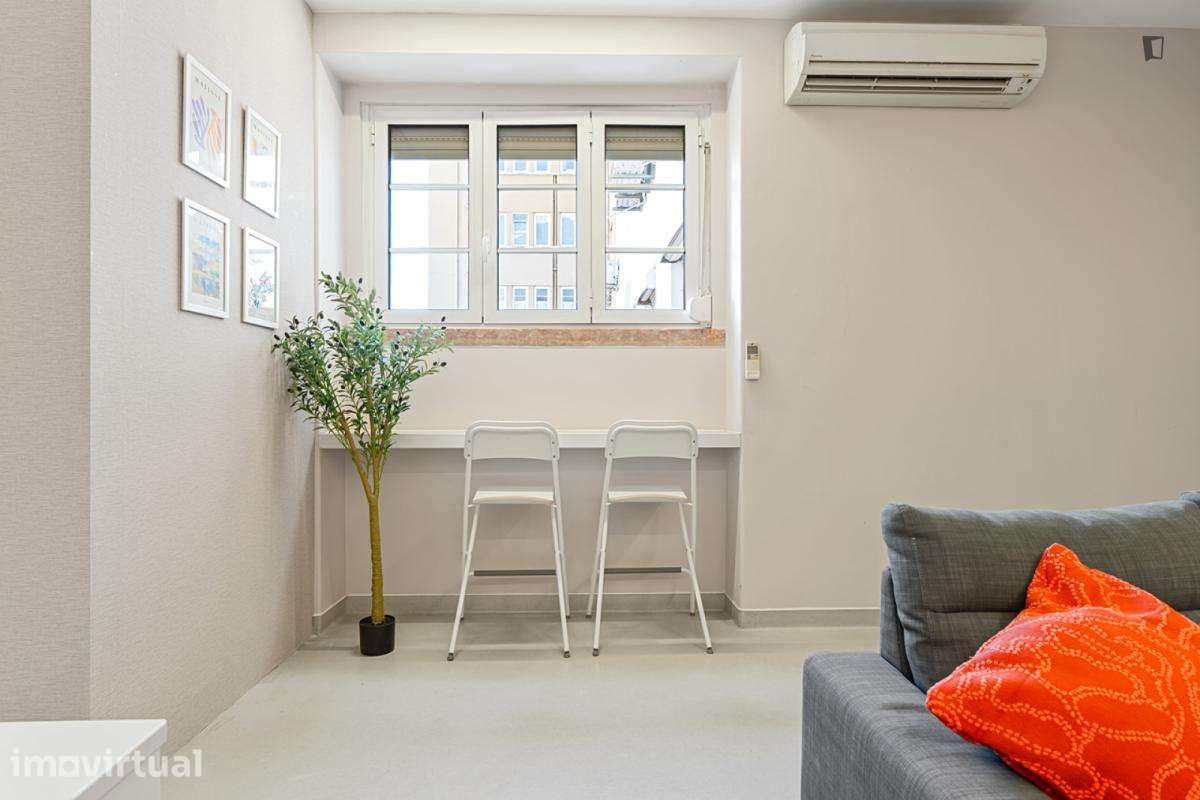 Quarto - localizado em Marquês de Pombal Lisbon - Grande imagem: 4/25