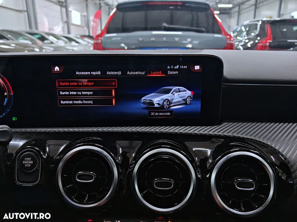 Mercedes-Benz A 250 e 8G-DCT - 16
