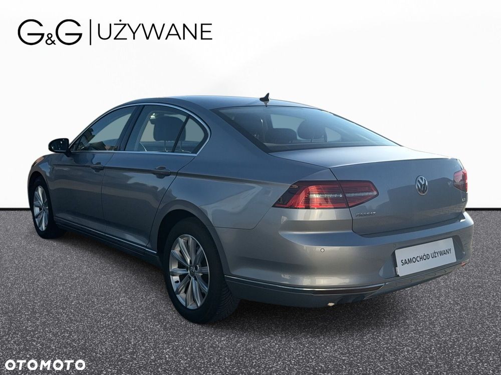 Volkswagen Passat 1.8 TSI BMT Highline DSG - 4