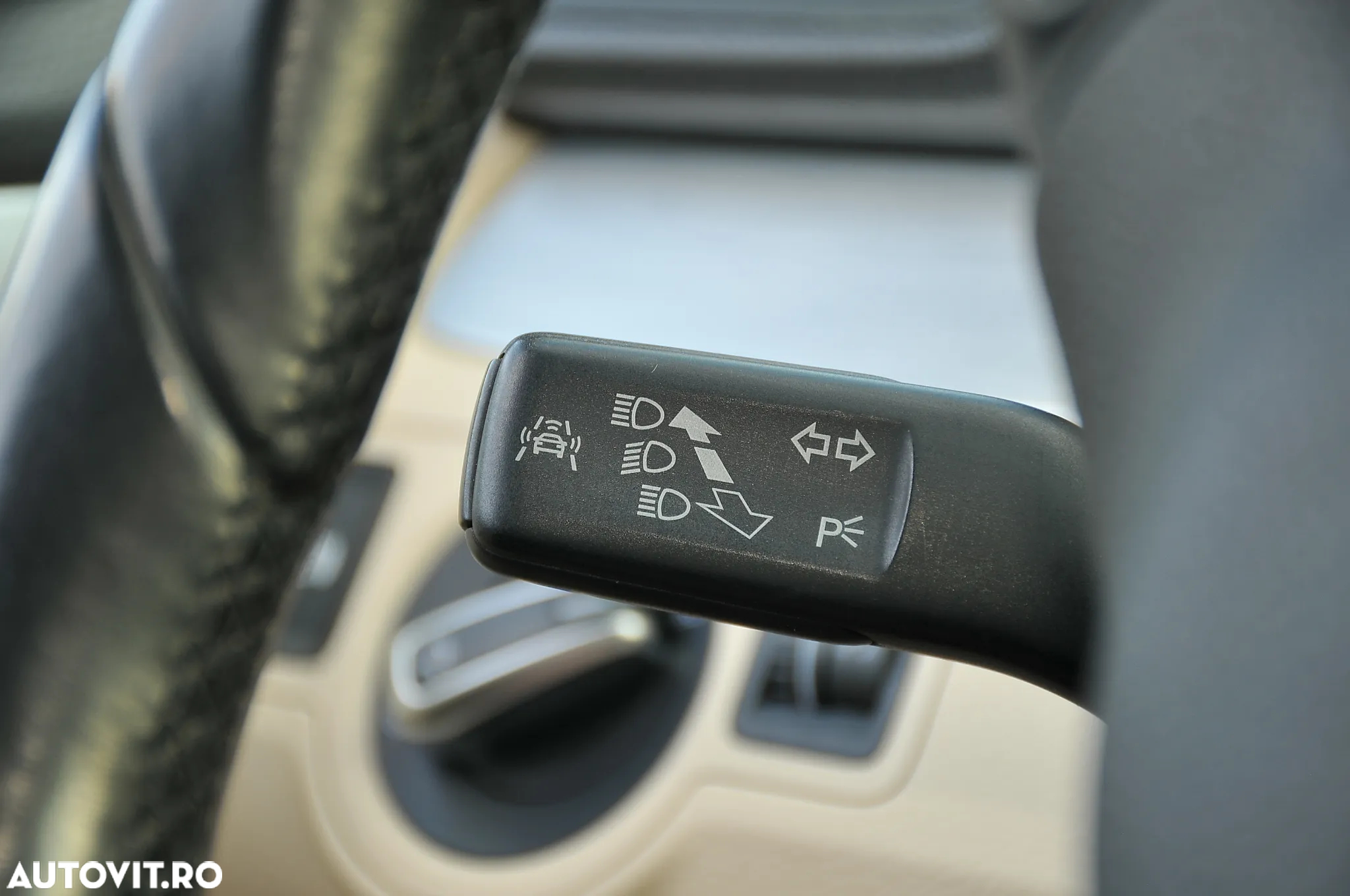 Volkswagen Passat CC 2.0 TDI BlueMotion Technology DSG Exclusive - 25