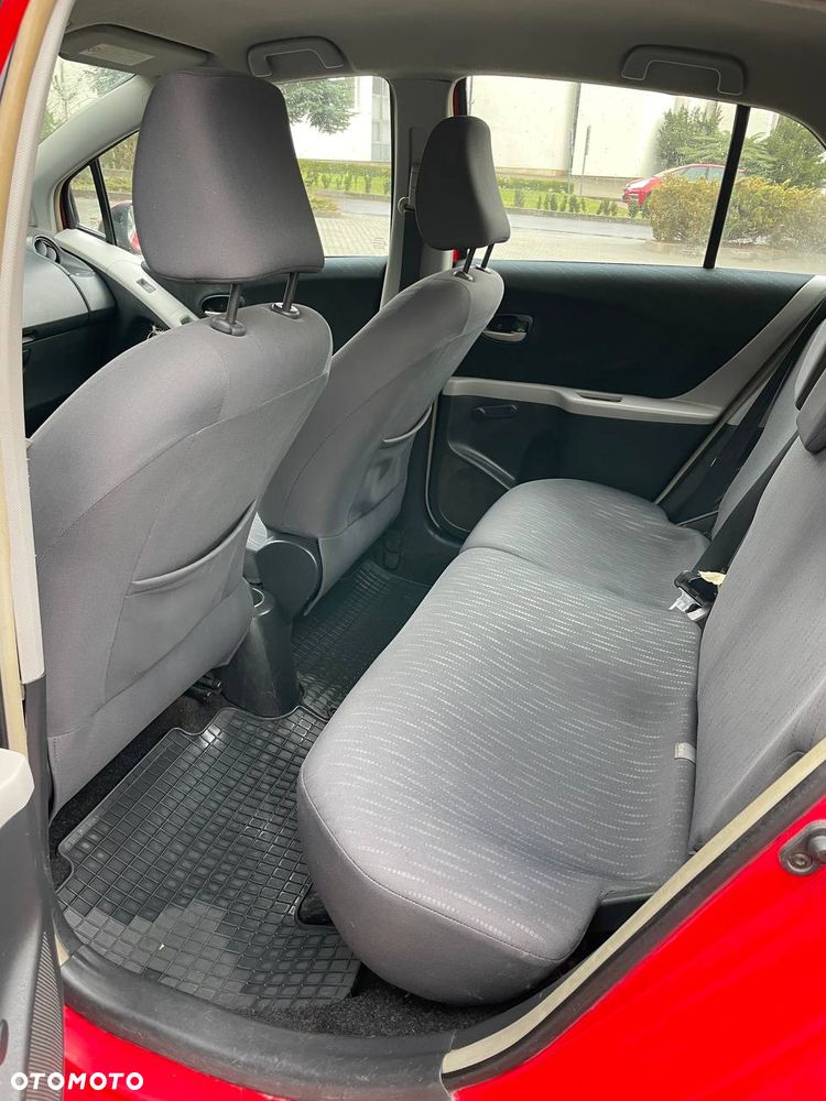 Toyota Yaris 1.3 Sol Premium MM - 9