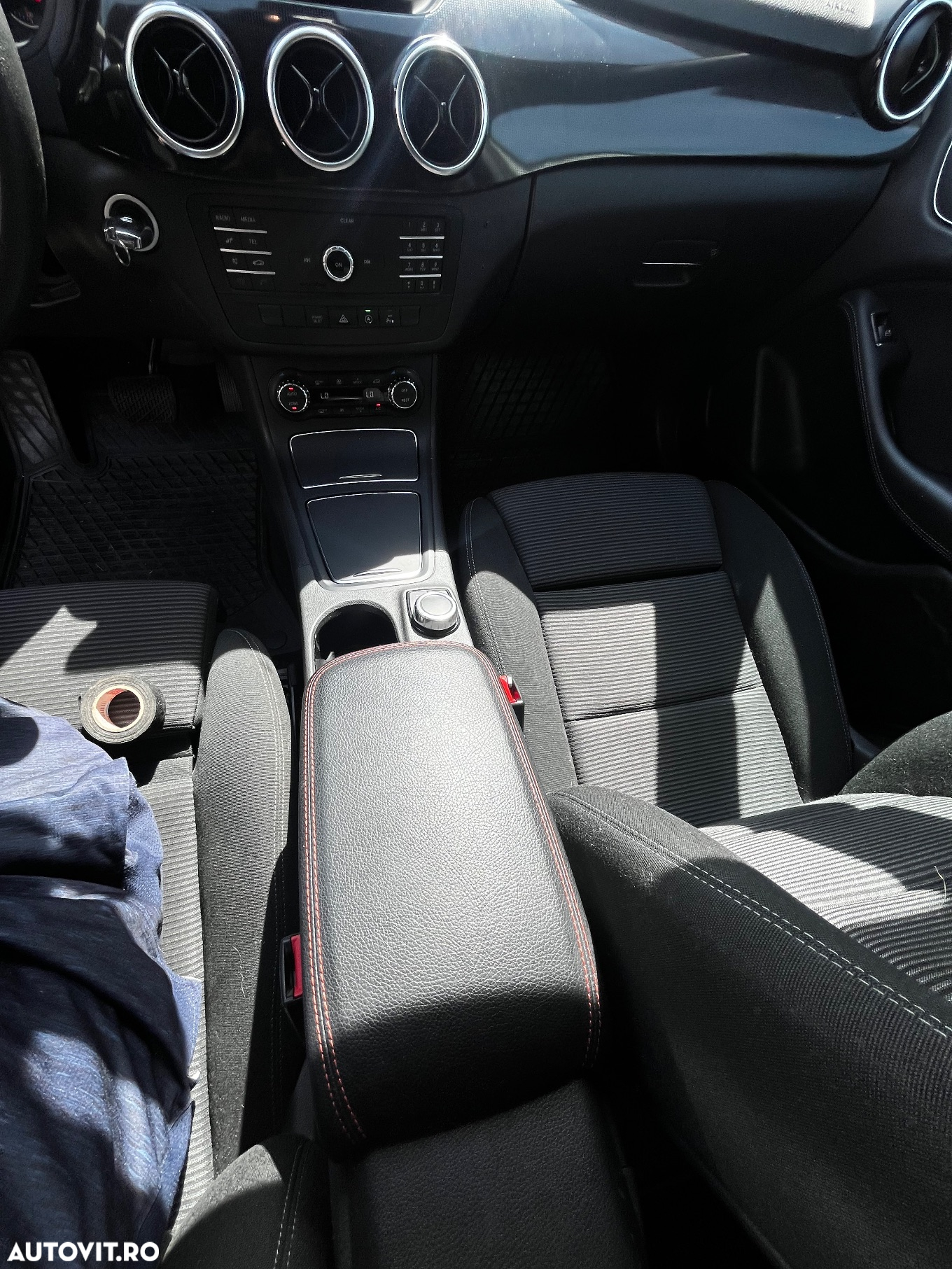 Mercedes-Benz B 220 d Aut. - 11
