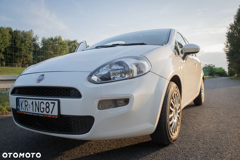 Fiat Punto 1.4 Easy S&S Euro6 - 11
