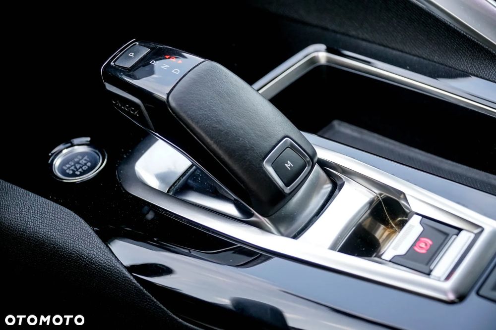 Peugeot 3008 BlueHDi 130 Stop & Start EAT8 Allure - 21