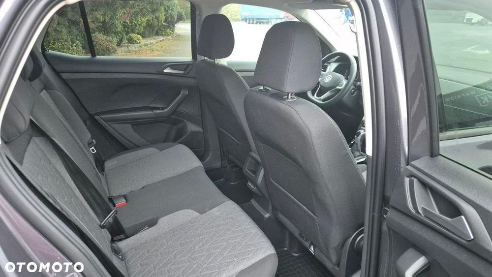 Volkswagen T-Cross - 18