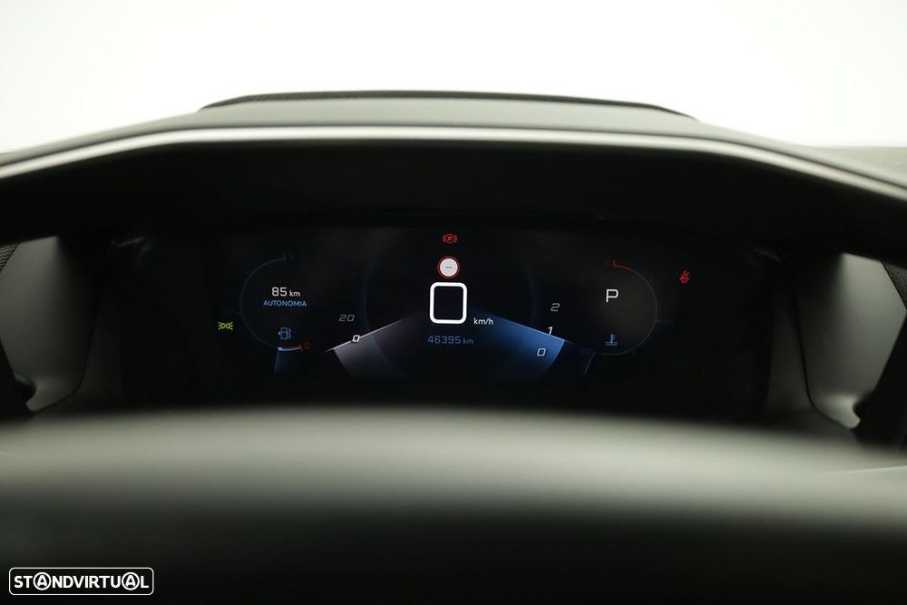 Peugeot 2008 1.5 BlueHDi GT EAT8 - 16