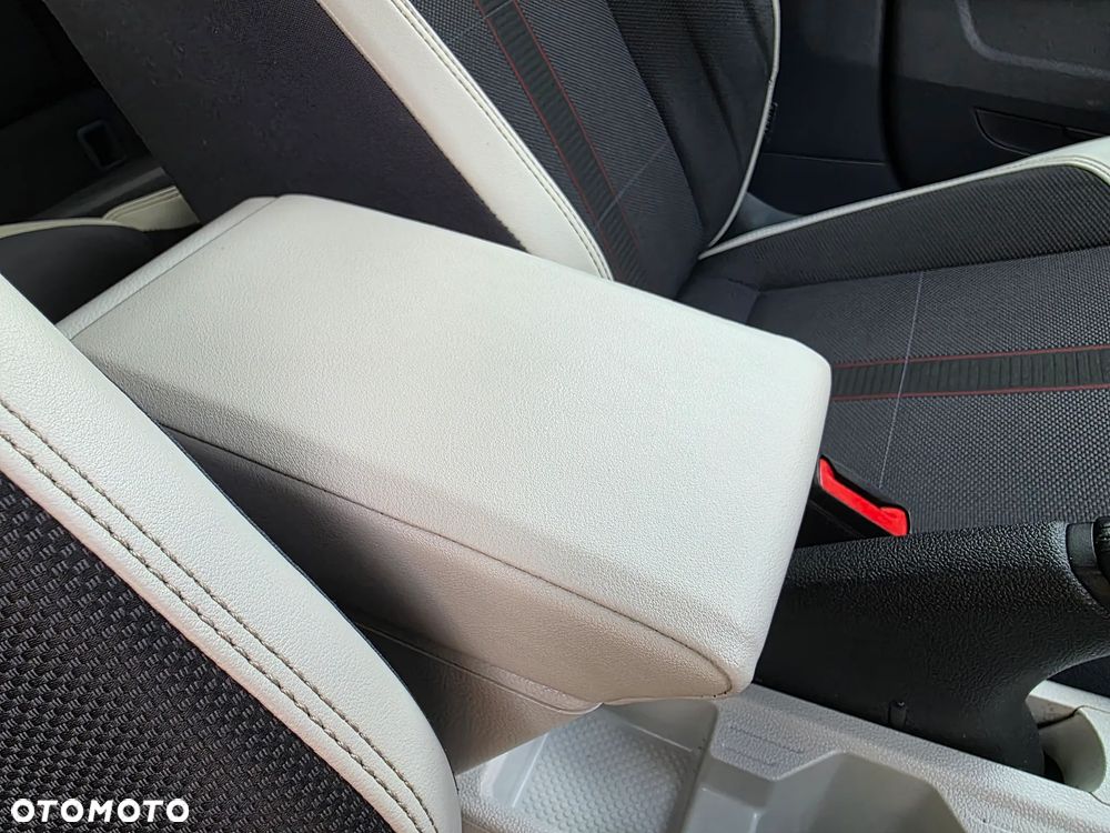 Volkswagen Polo 1.0 TSI OPF beats - 29