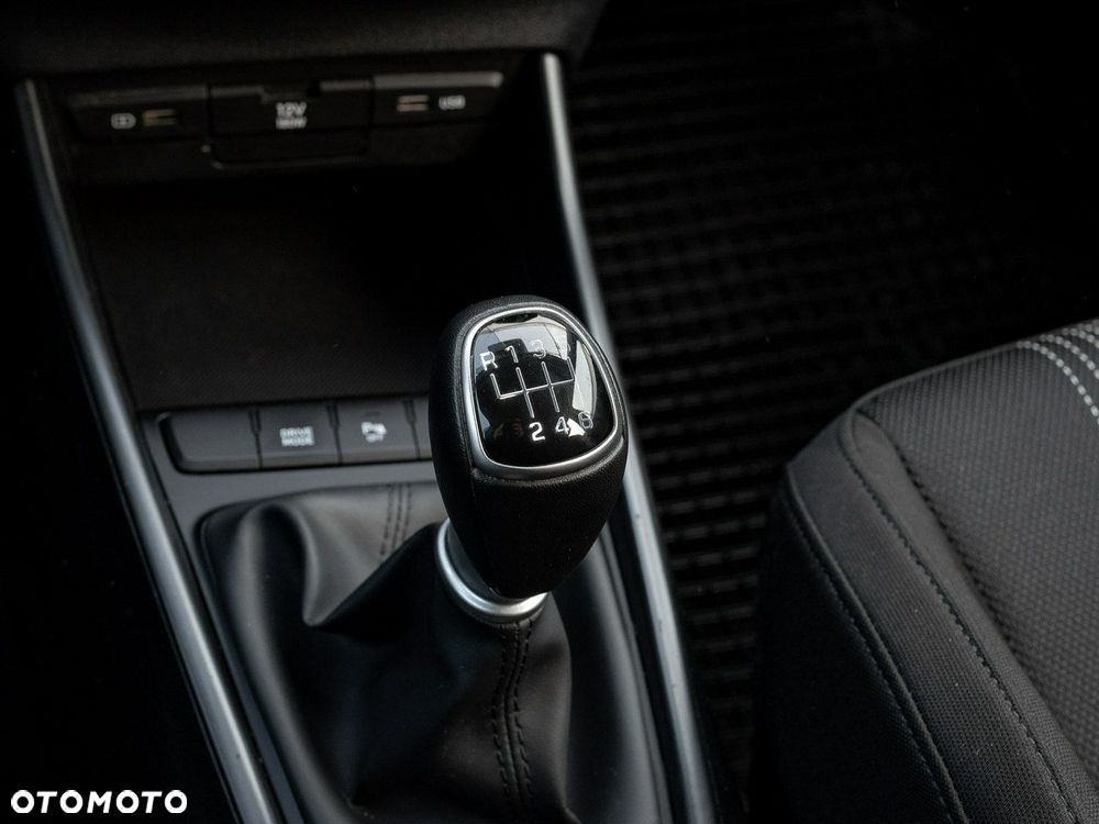 Hyundai Bayon 1.0 T-GDI Modern - 19