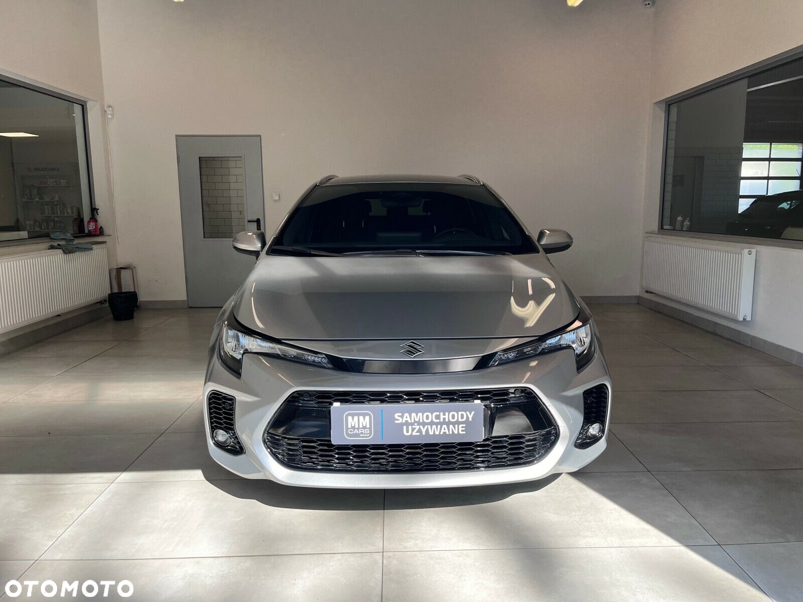 Suzuki Swace 1.8 Hybrid Premium Plus CVT - 2