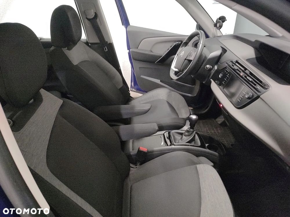 Citroën C4 Grand Picasso - 11