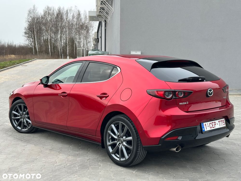 Mazda 3 SKYACTIV-G 2.0 M-Hybrid - 4