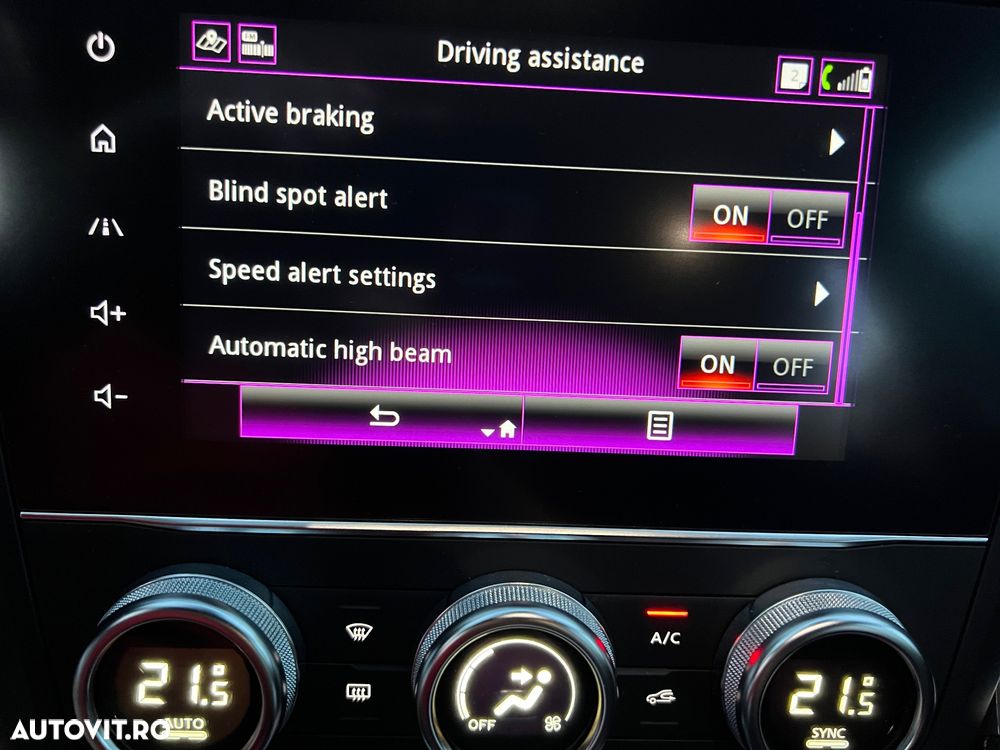 Renault Kadjar BLUE dCi 115 EDC INTENS - 11