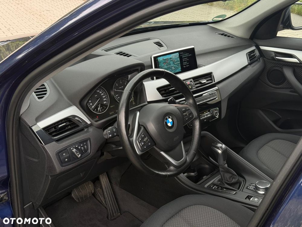 BMW X1 sDrive18d Advantage sport - 16