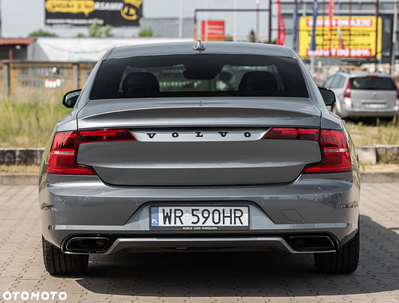 Volvo S90 D4 R-Design - 11