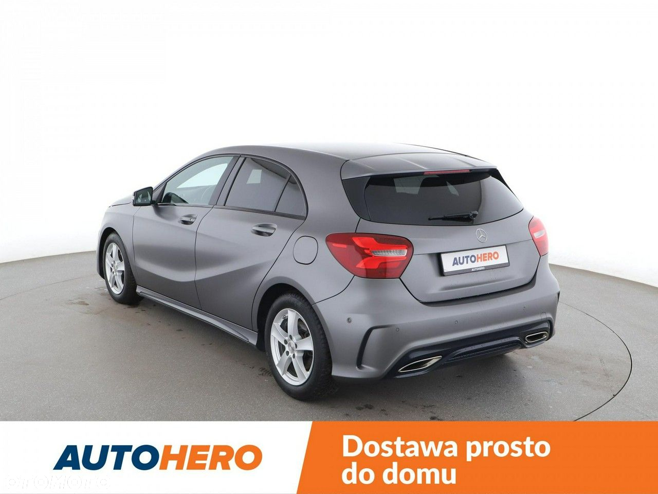 Mercedes-Benz Klasa A 180 (BlueEFFICIENCY) 7G-DCT AMG Sport - 4