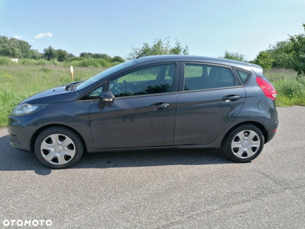 Ford Fiesta 1.25 Trend - 2