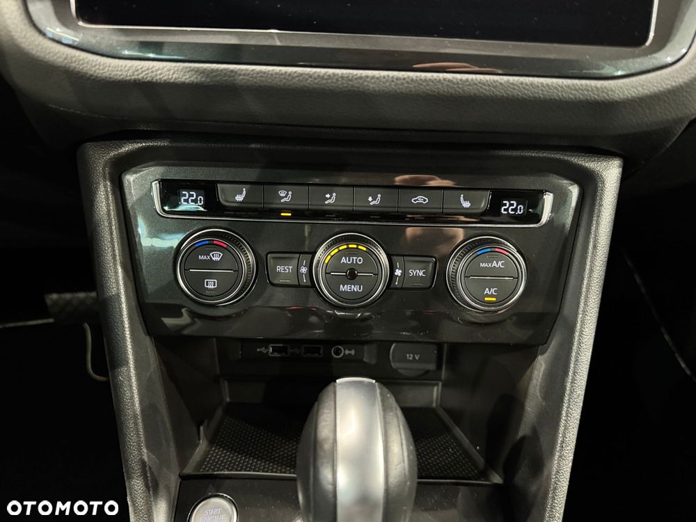 Volkswagen Tiguan - 28