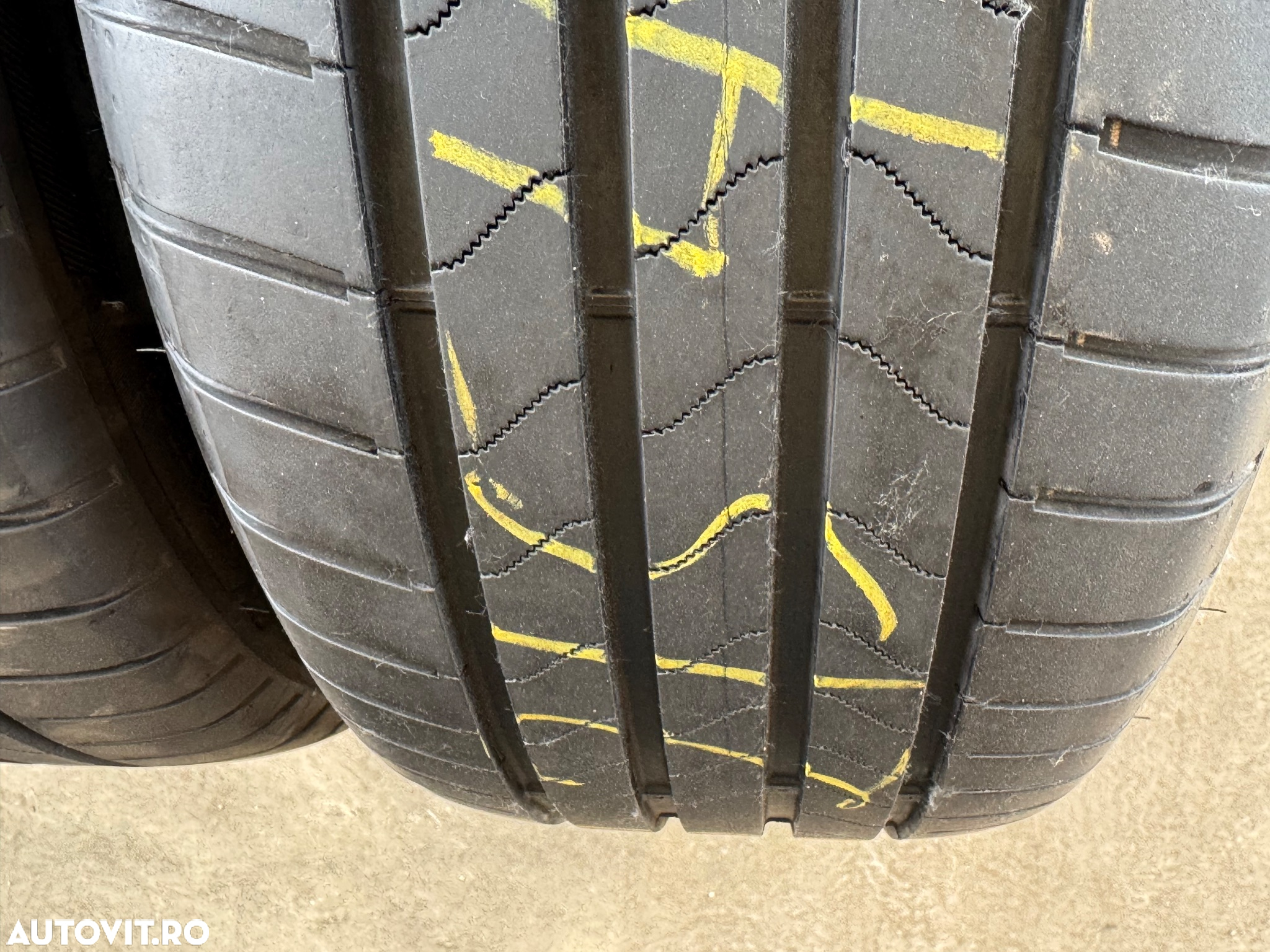Vând 2 anvelope 215/45/20 bridgestone de vară ca noi - 3
