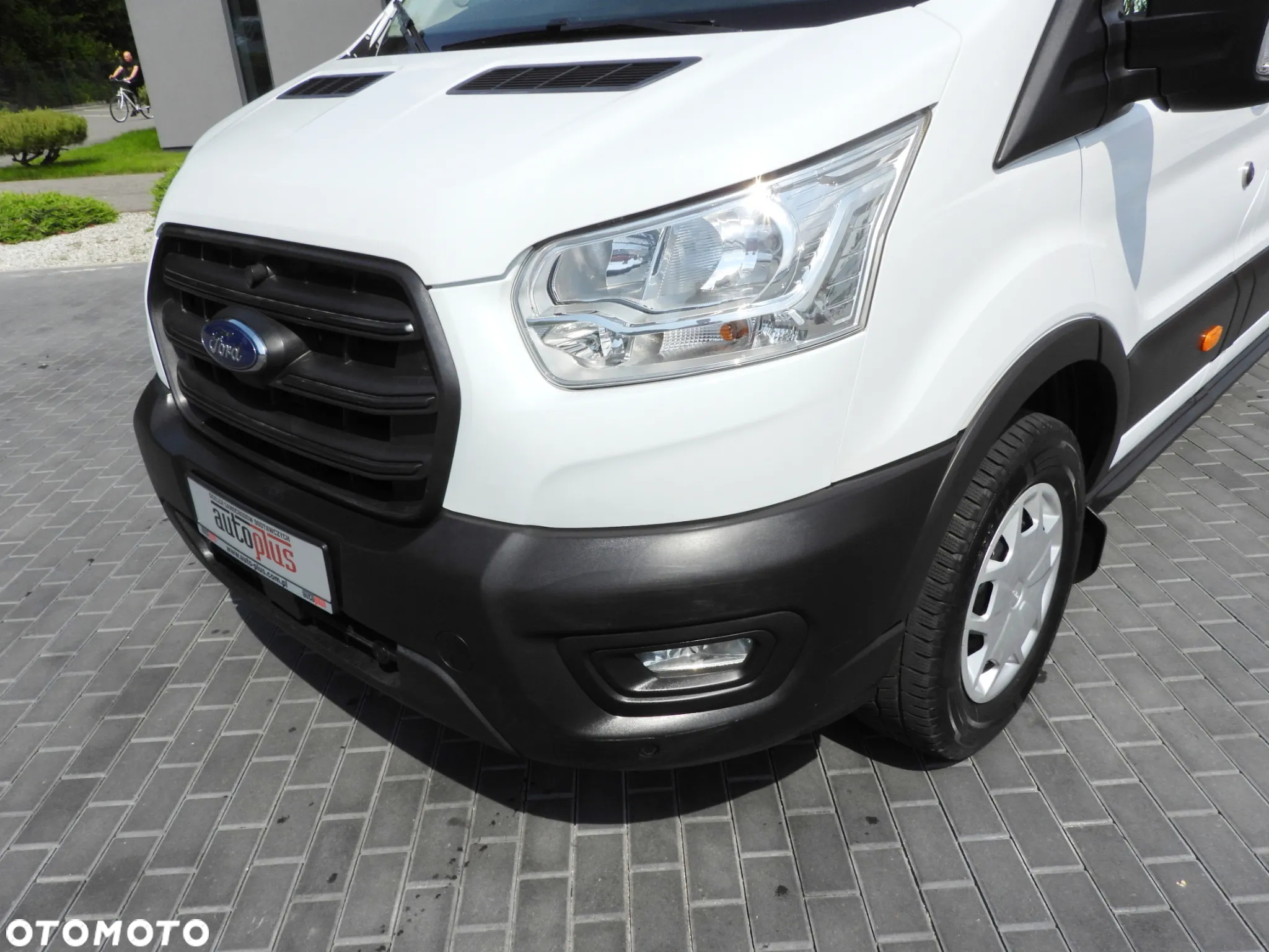 Ford TRANSIT  FURGON TEMPOMAT LEDY KLIMATYZACJA 130KM [ U82455 ] - 20