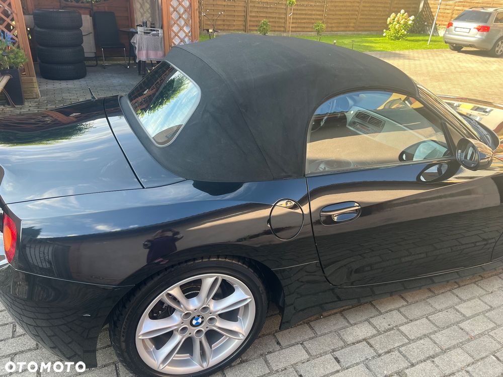 BMW Z4 2.5i - 20