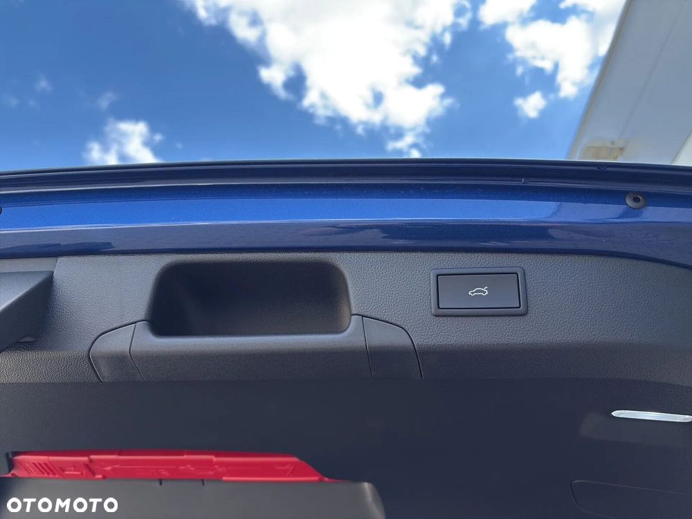 Volkswagen Passat Variant 2.0 TSI Business Plus DSG - 36