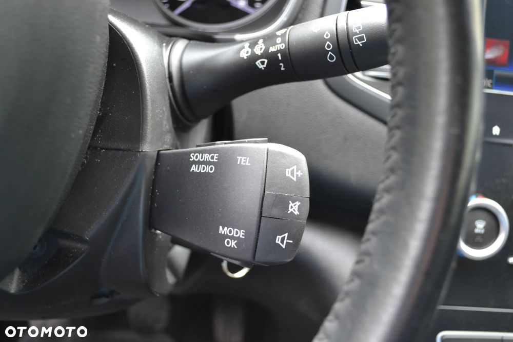 Renault Megane ENERGY TCe 100 INTENS - 30