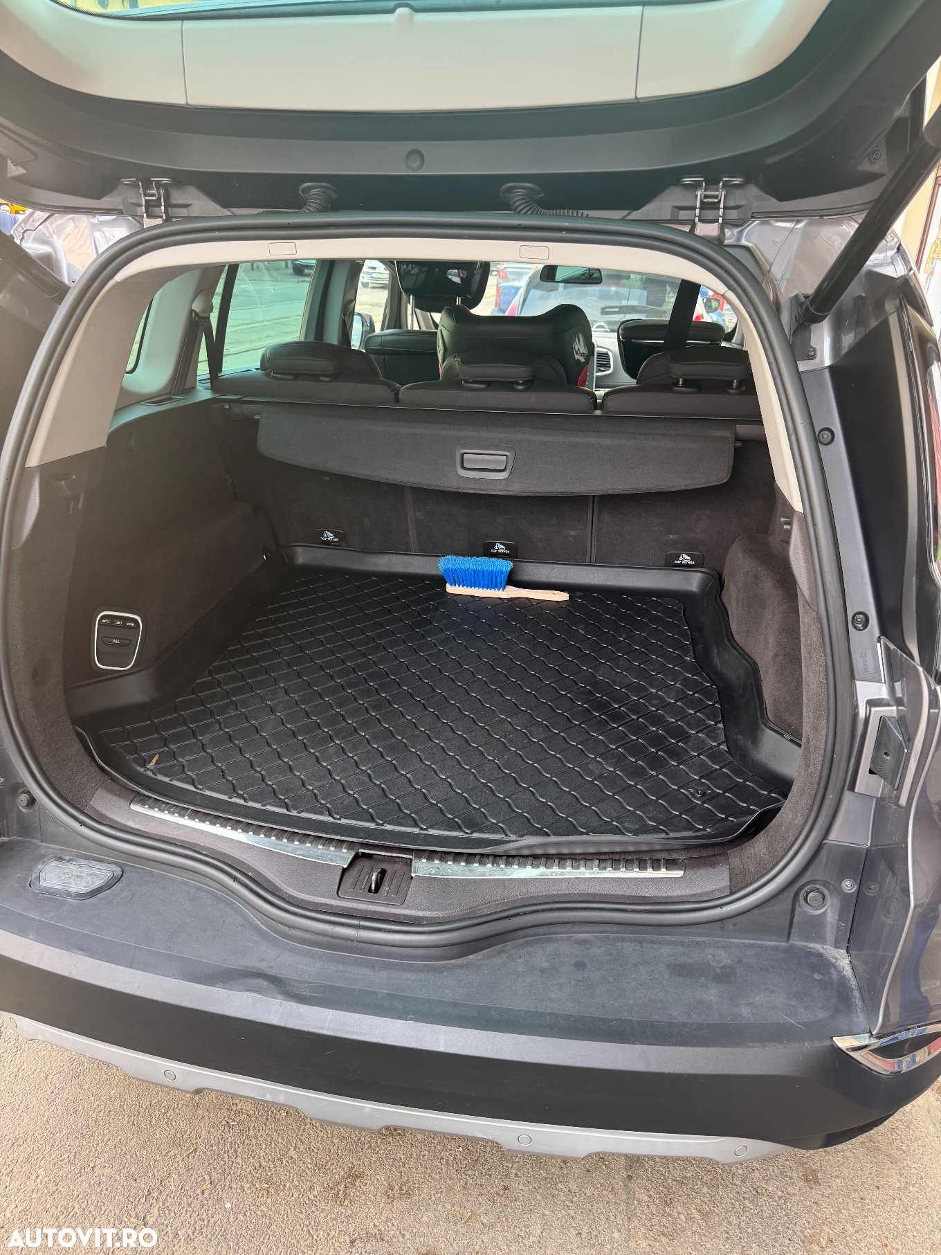 Renault Espace - 9