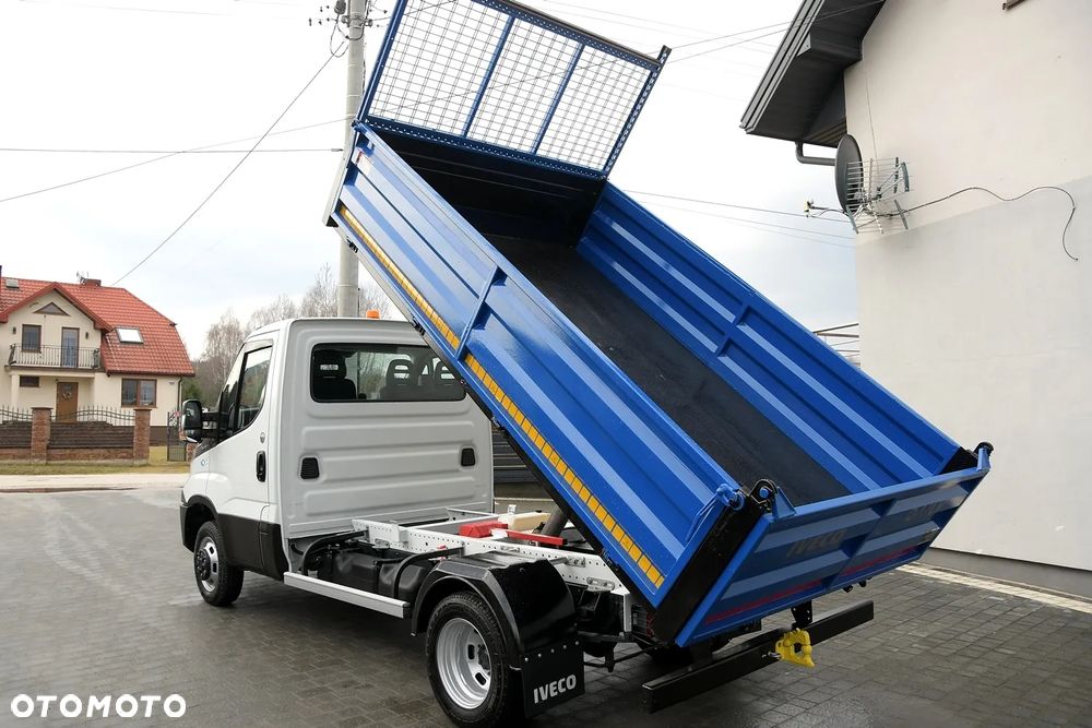 Iveco DAILY 35-150  * WYWROTKA * NISKI PRZEB: 76 000km * ZNAKOMITY STAN! - 32