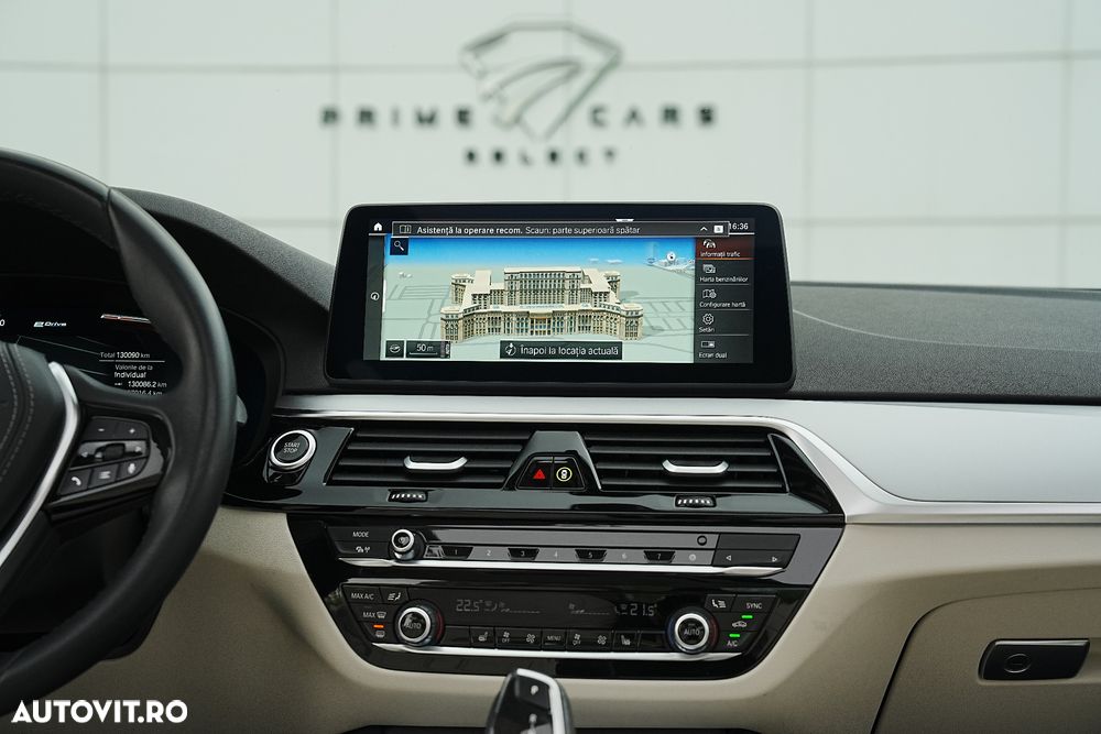 BMW Seria 5 520e Aut. - 36