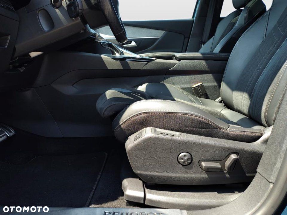 Peugeot 5008 - 13