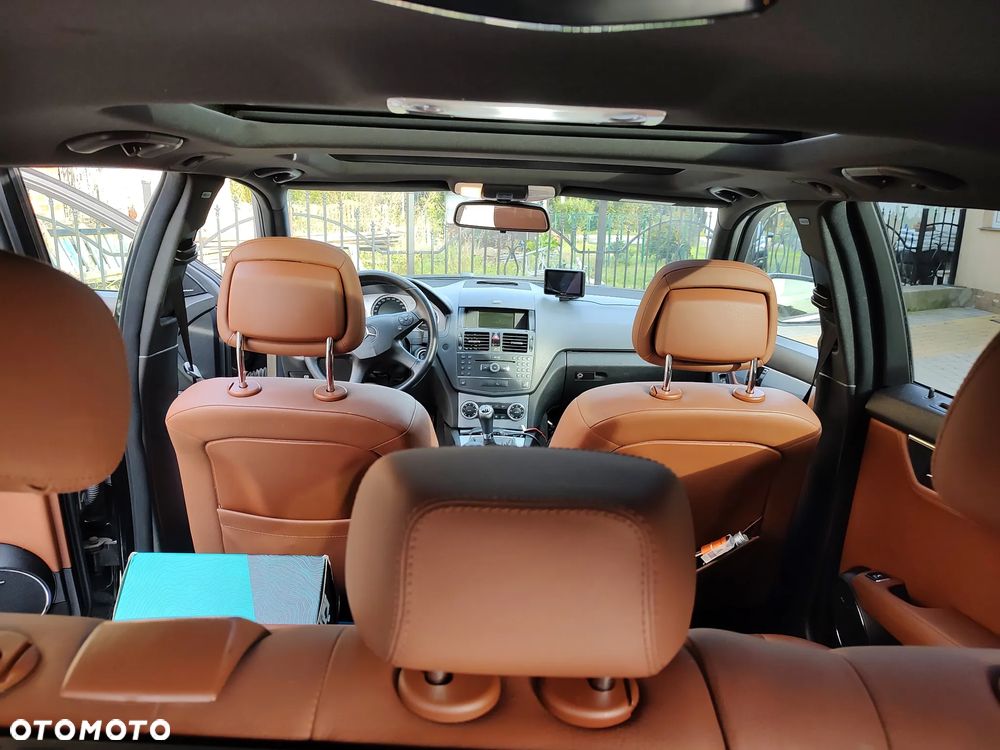 Mercedes-Benz Klasa C 230 T Avantgarde - 9