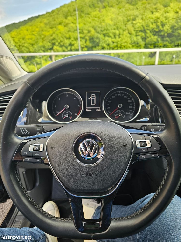 Volkswagen Golf 2.0 TDI BMT Comfortline - 8