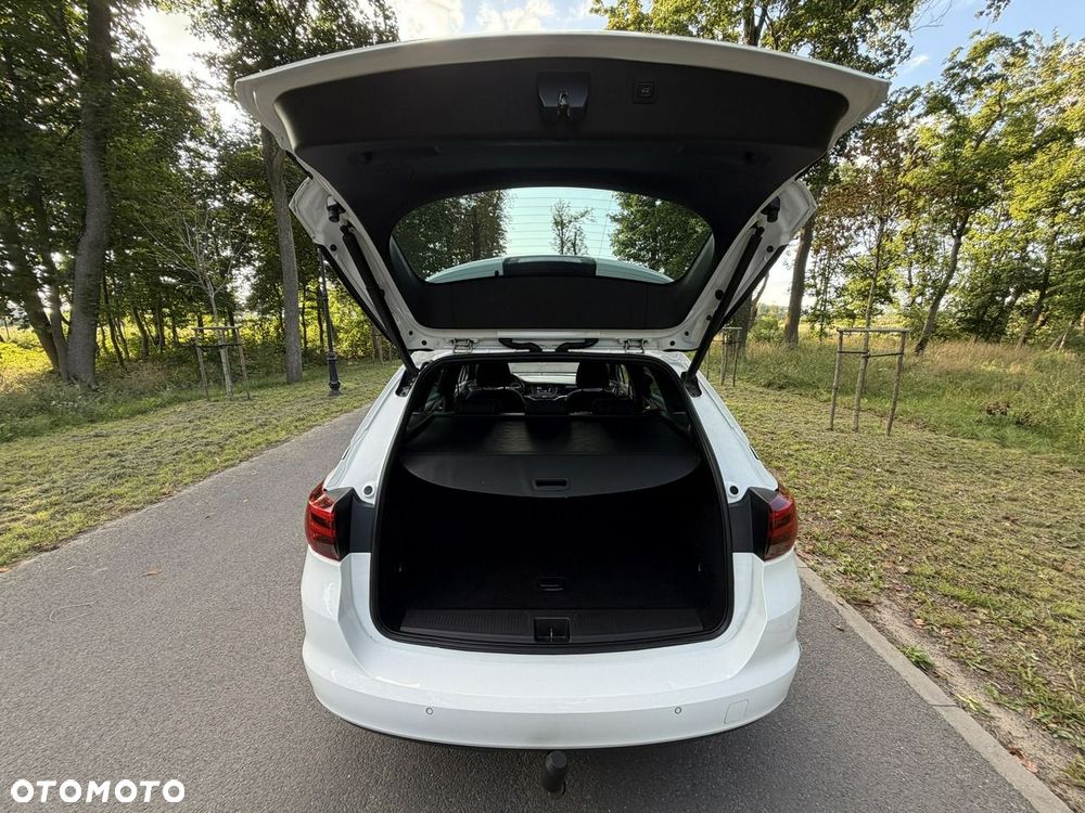 Opel Astra - 24