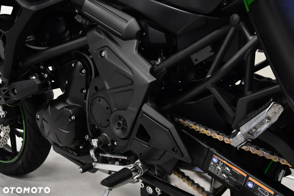 Kawasaki Versys 650 - 28