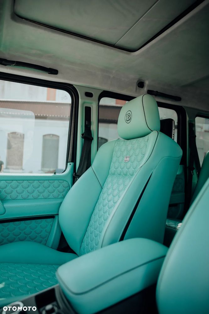 Mercedes-Benz Klasa G 63 AMG AMG SPEEDSHIFT 7G-TRONIC - 22