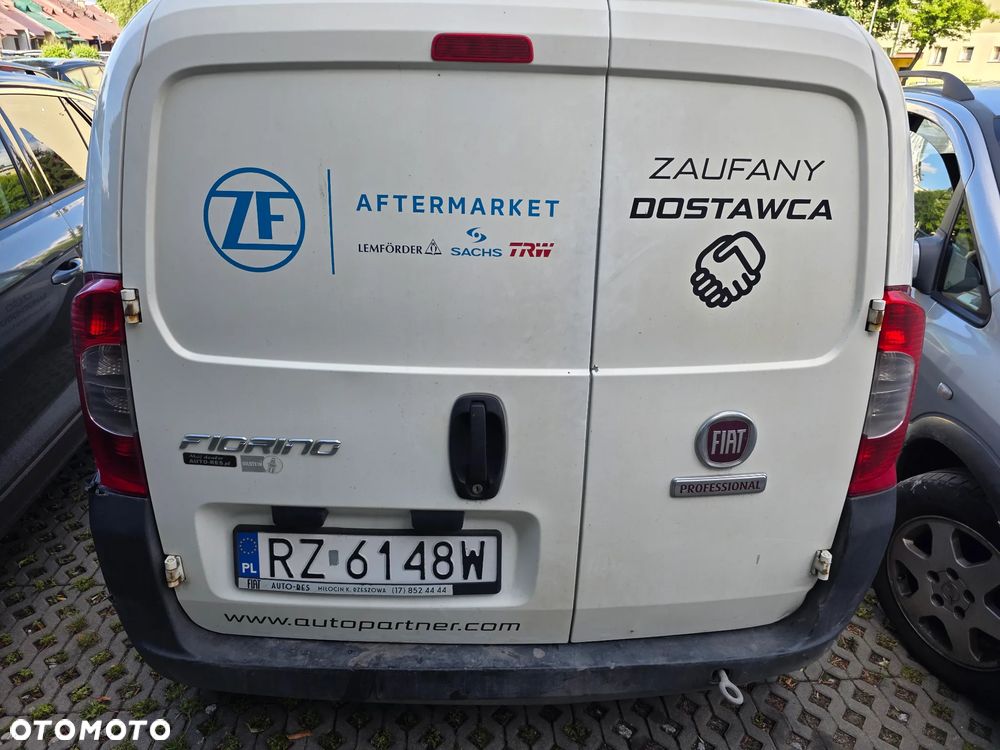 Fiat Fiorino 1.4 Easy - 9