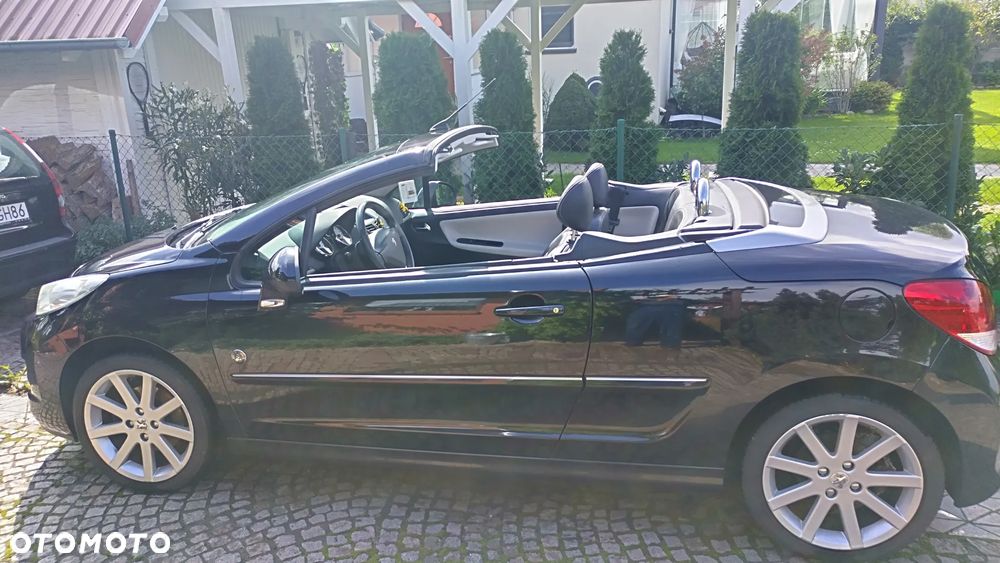 Peugeot 207 - 1