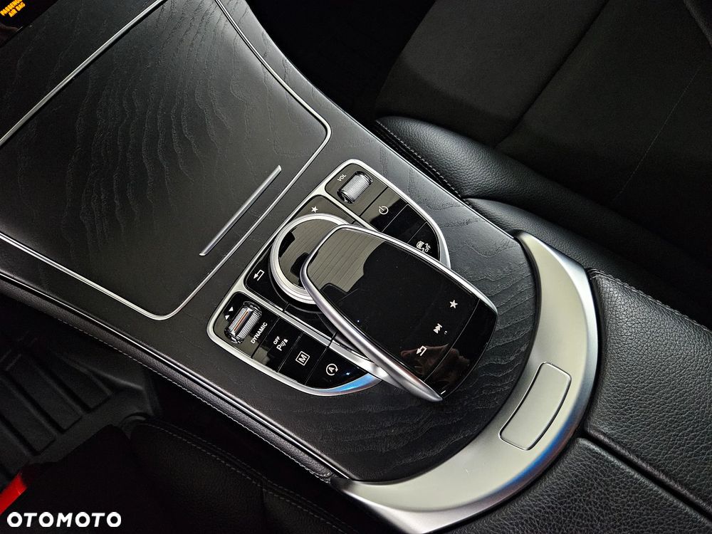 Mercedes-Benz GLC 220 d 4-Matic - 34