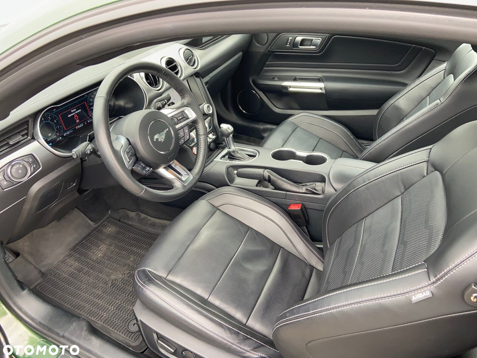 Ford Mustang 5.0 V8 GT - 9