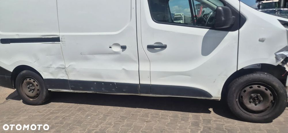 Renault TRAFIC - 7