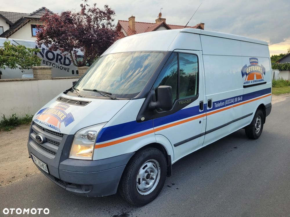 Ford Transit - 1
