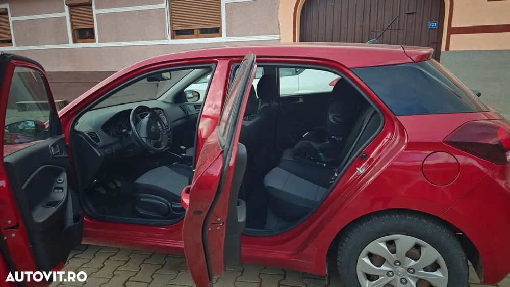 Hyundai i20 ver-1-2-l-84cp-5dr-comfort - 11