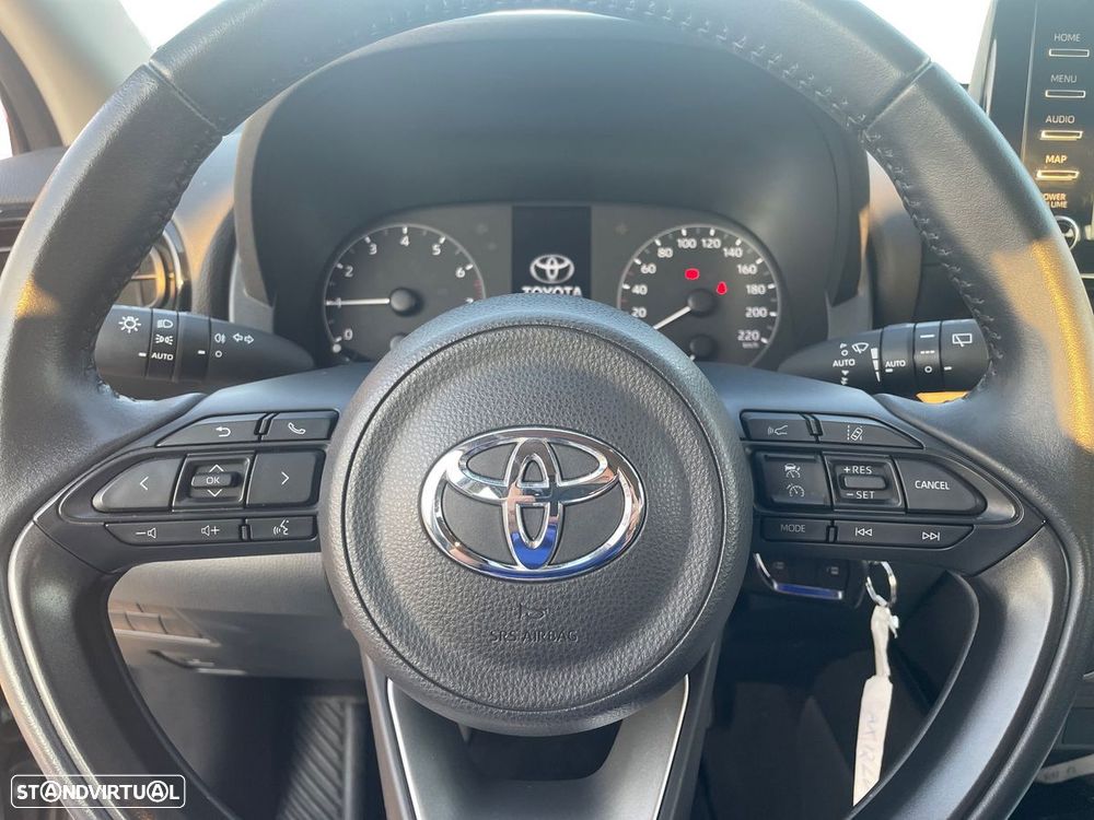 Toyota Yaris - 14