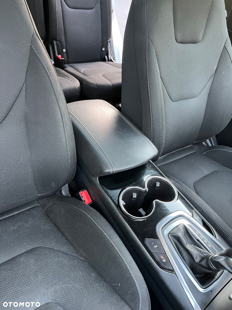 Ford S-Max 2.0 TDCi Titanium PowerShift - 34