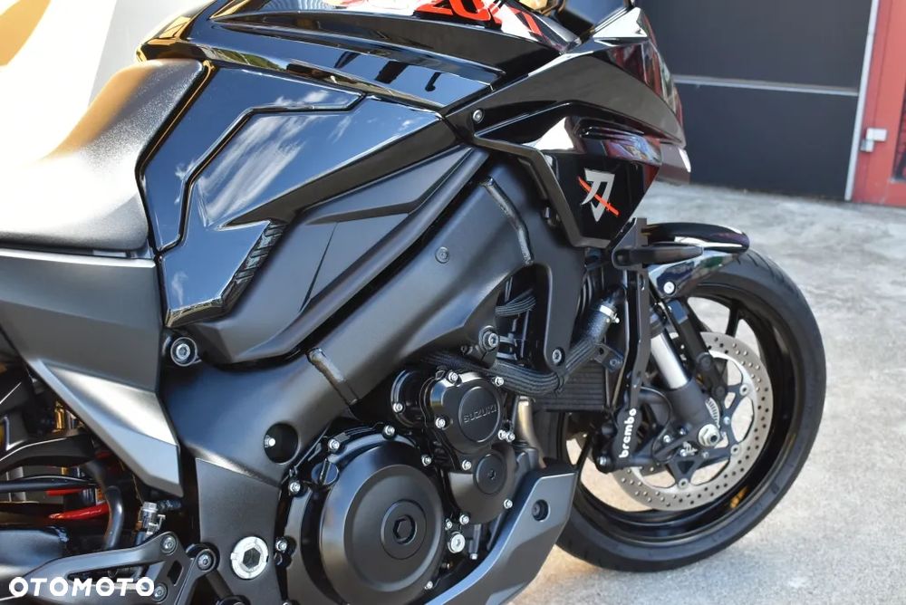 Suzuki Katana - 29