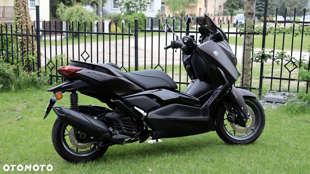 Yamaha X-max - 4