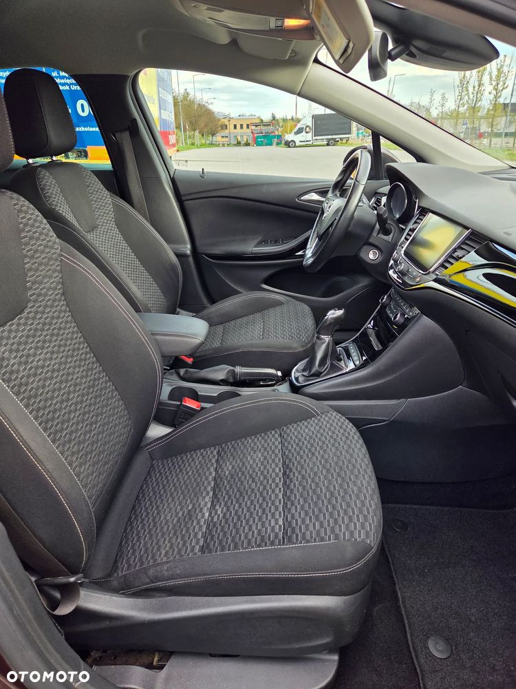 Opel Astra 1.4 T GPF Dynamic - 11