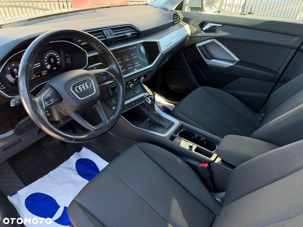 Audi Q3 35 TDI S tronic - 9